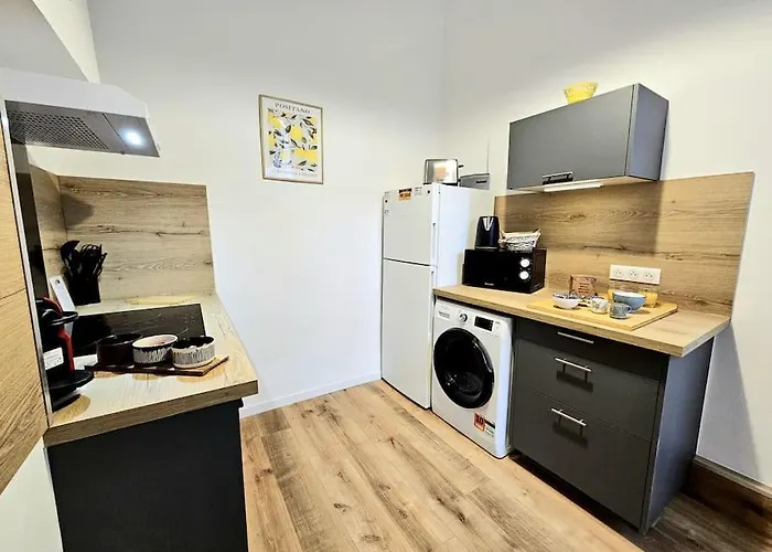 Le Victor Hugo - Coeur De Nîmes